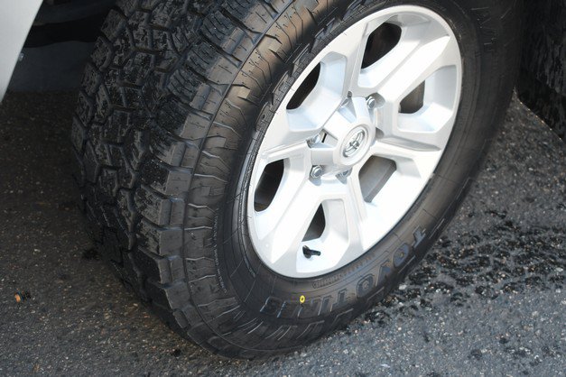 Certified 2024 Toyota 4Runner SR5 AWD/4WD image 11