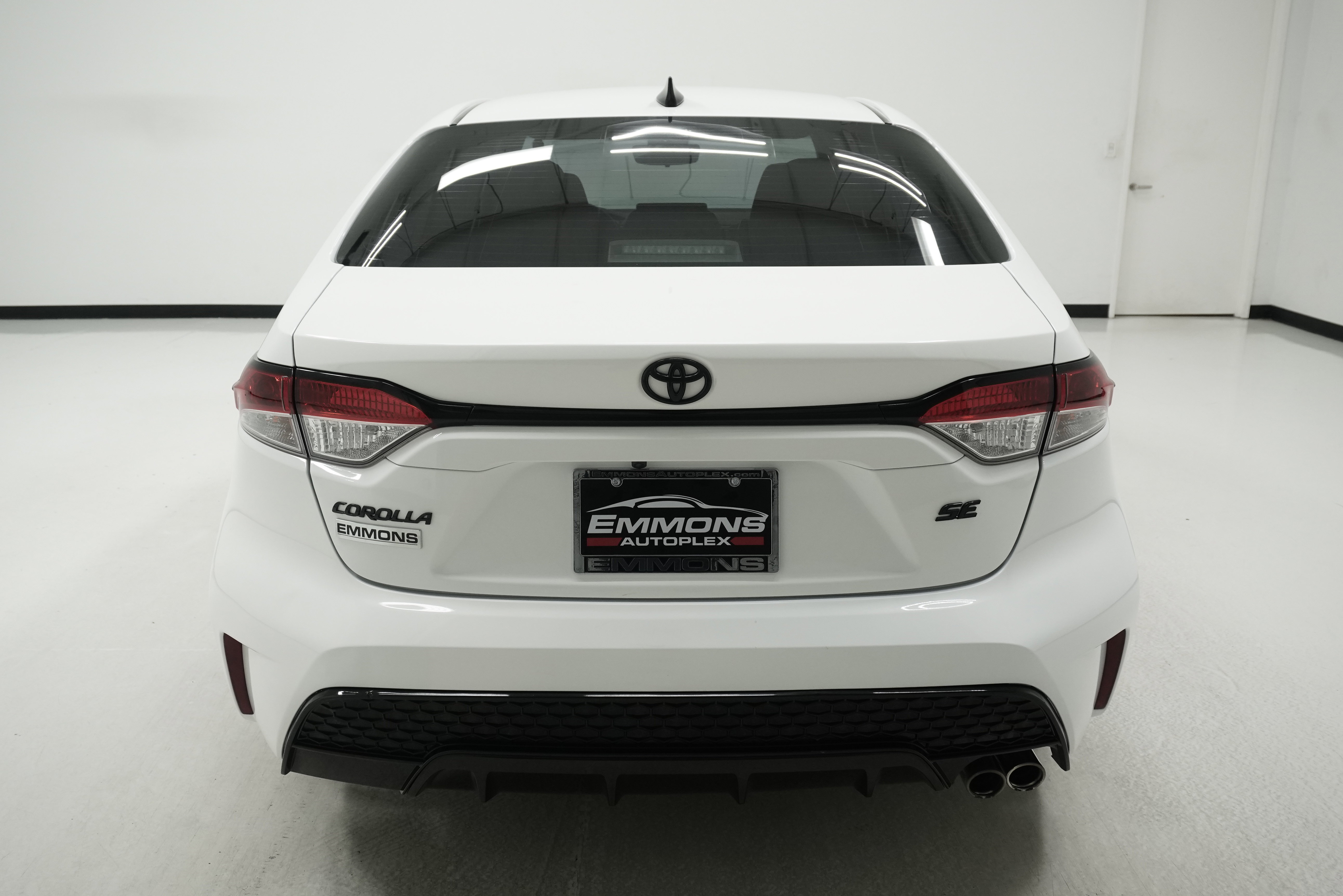 Used 2022 Toyota Corolla SE FWD image 5