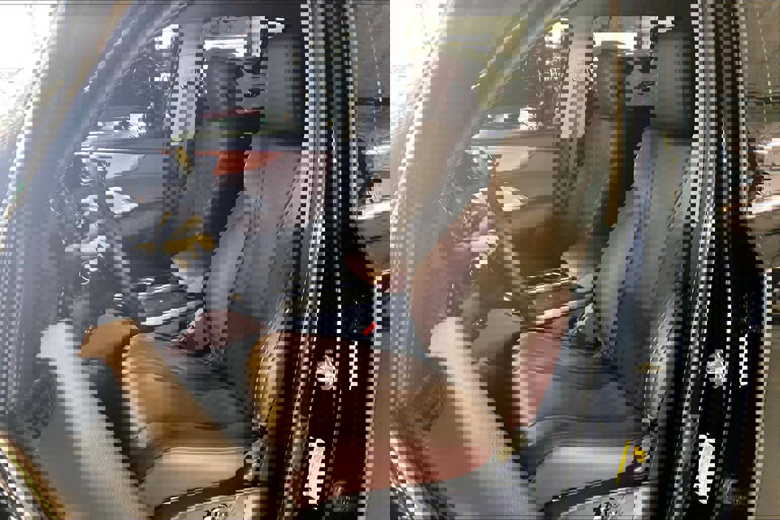 Used 2025 Acura MDX FWD w/ Technology Package image 7