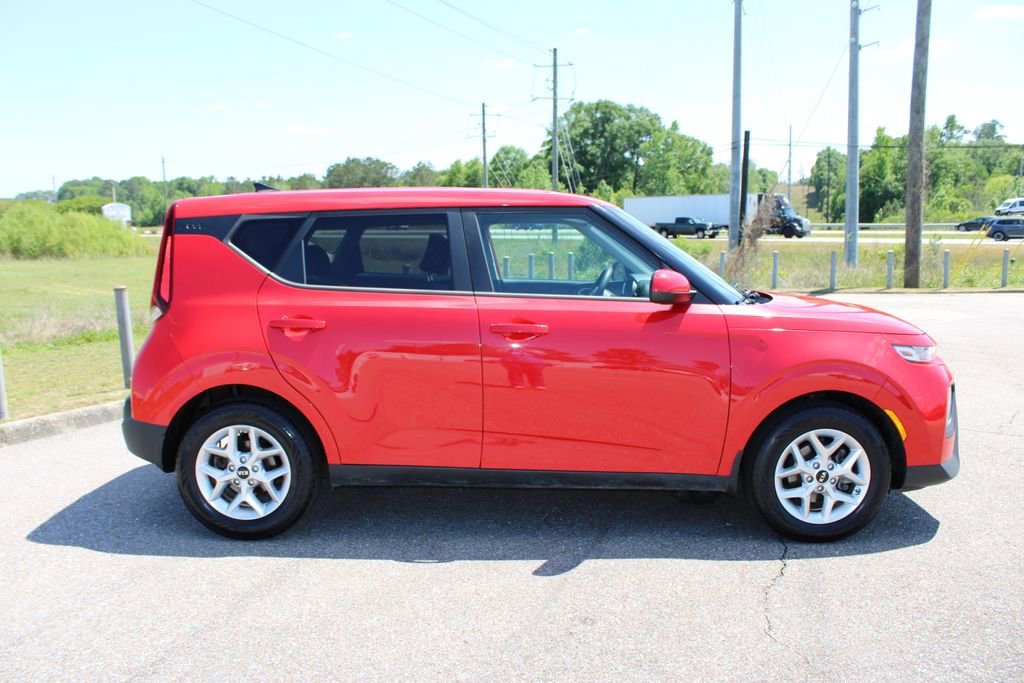 Used 2020 Kia Soul S FWD image 8