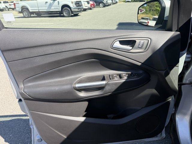 Used 2019 Ford Escape SEL AWD/4WD image 18
