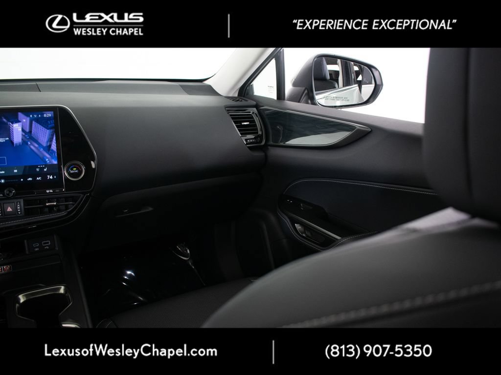 Used 2025 Lexus NX 350 AWD w/ Accessory Package (Z2) image 29