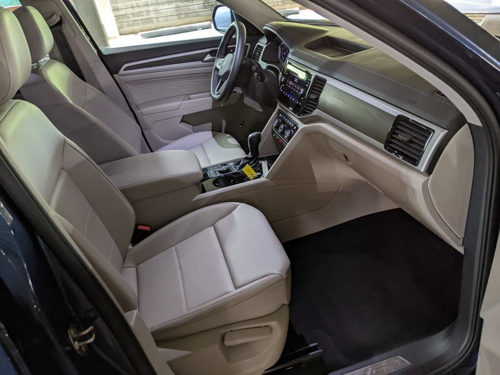 Certified 2023 Volkswagen Atlas SE AWD/4WD image 22