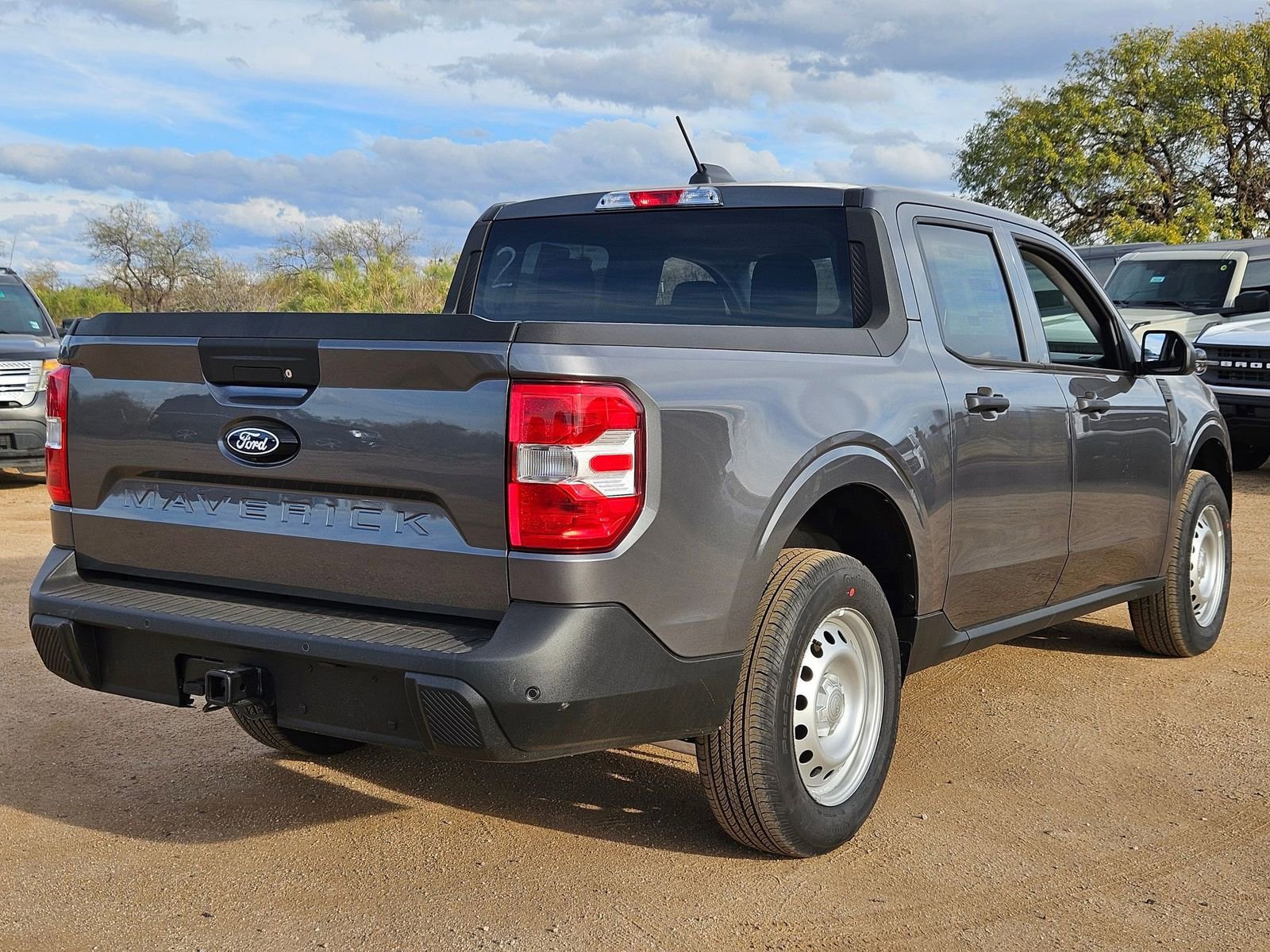 New 2026 Ford Maverick XL w/ Equipment Group 101A AWD/4WD image 5