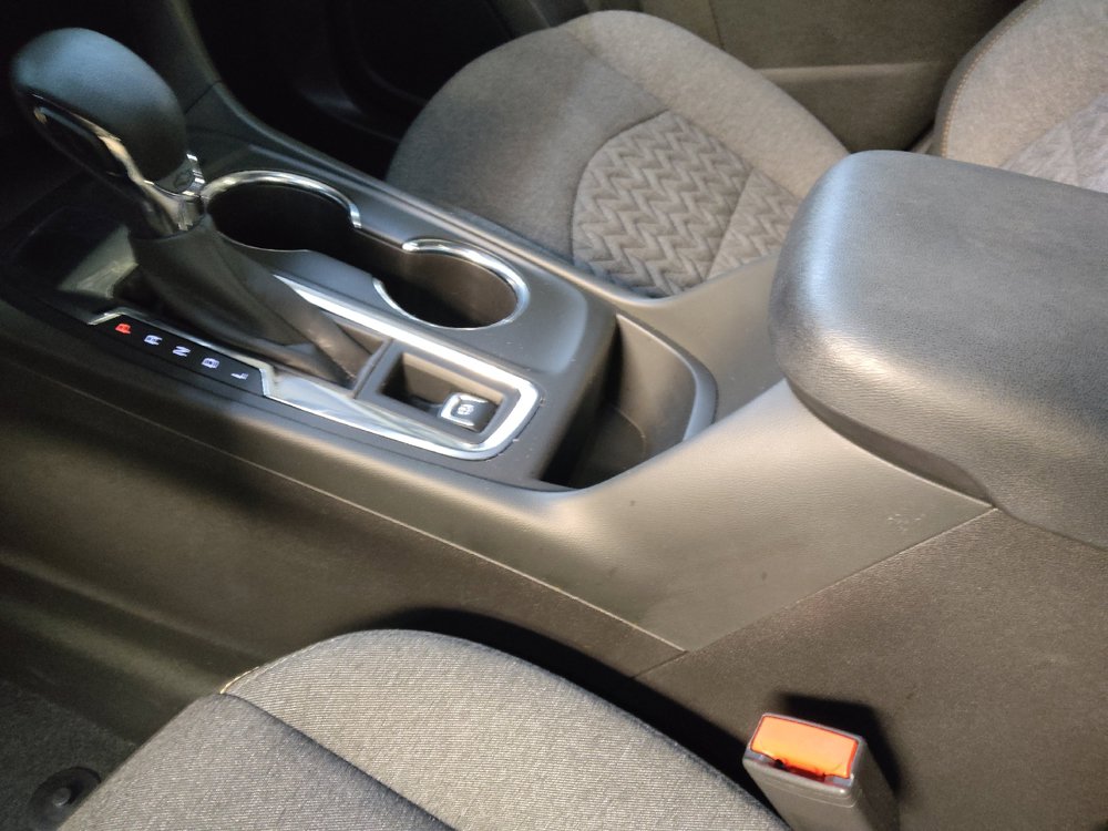 Used 2024 Chevrolet Equinox LT w/ LPO, Floor Liner Package FWD image 26