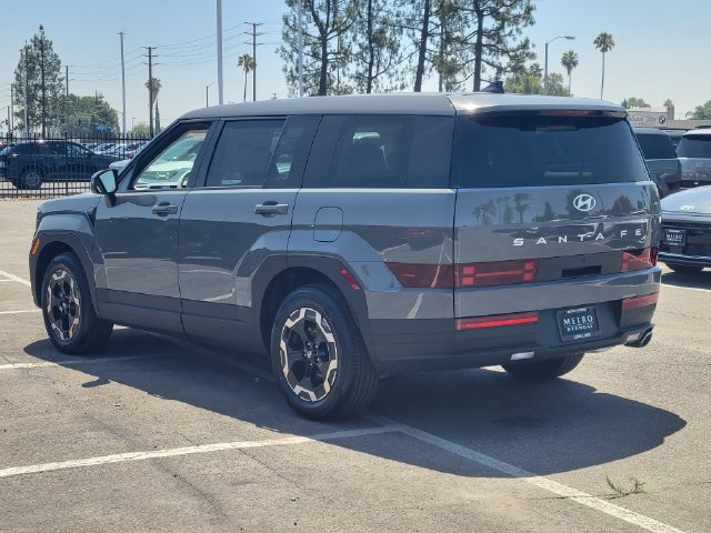 New 2026 Hyundai Santa Fe SE FWD image 3