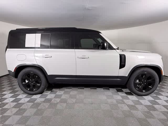 New 2026 Land Rover Defender 110 S AWD/4WD image 8