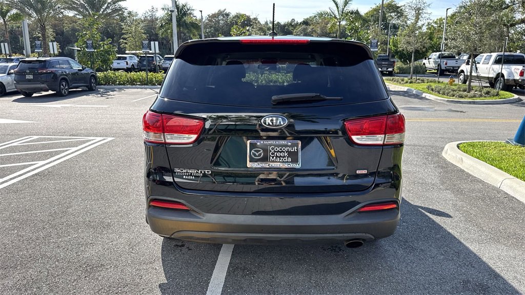 Used 2018 Kia Sorento L image 3