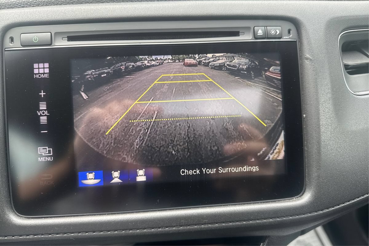 Used 2017 Honda HR-V EX image 28