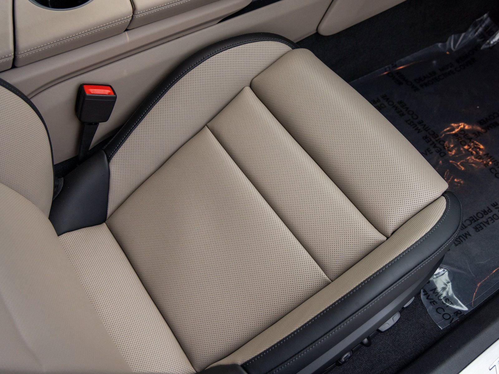 New 2025 Porsche Taycan 4S AWD/4WD image 46