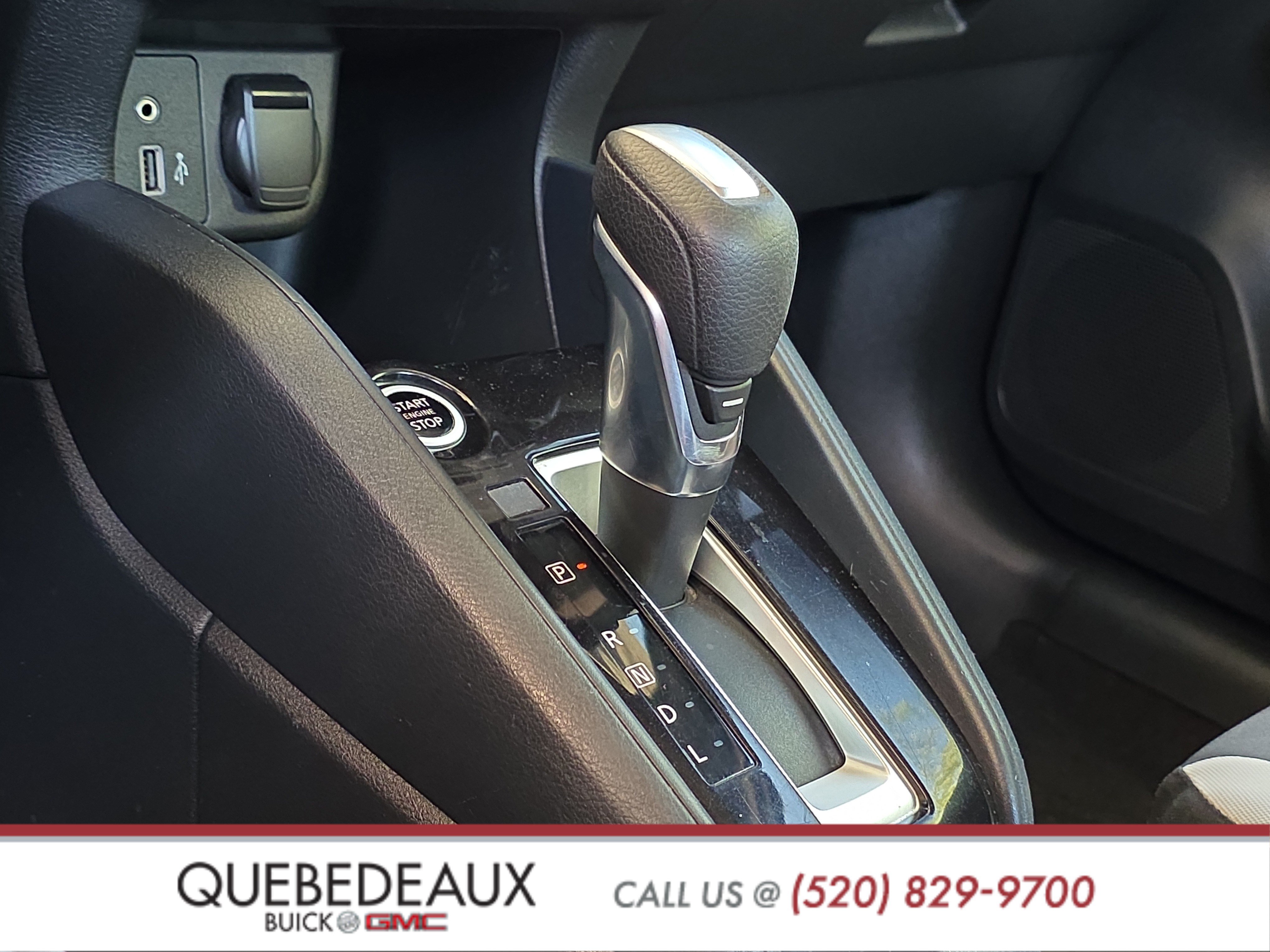 Used 2021 Nissan Versa SV FWD image 19