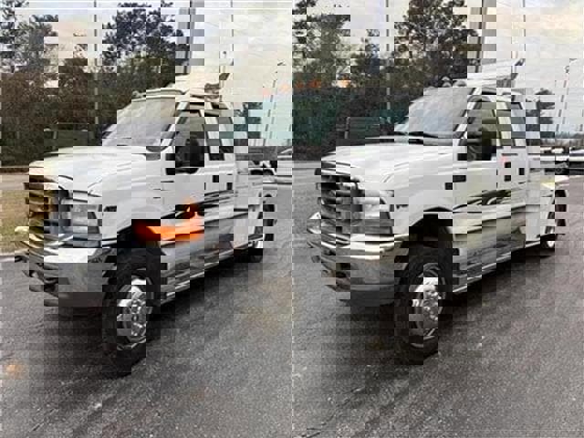 Used 2001 Ford F550 2WD Crew Cab Super Duty image 46