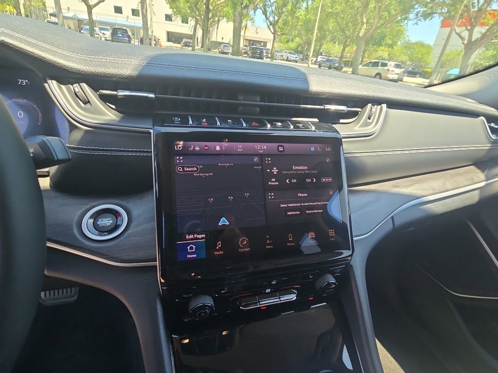 Used 2021 Jeep Grand Cherokee L Limited RWD image 24