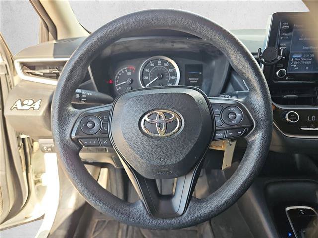Used 2021 Toyota Corolla LE FWD image 12