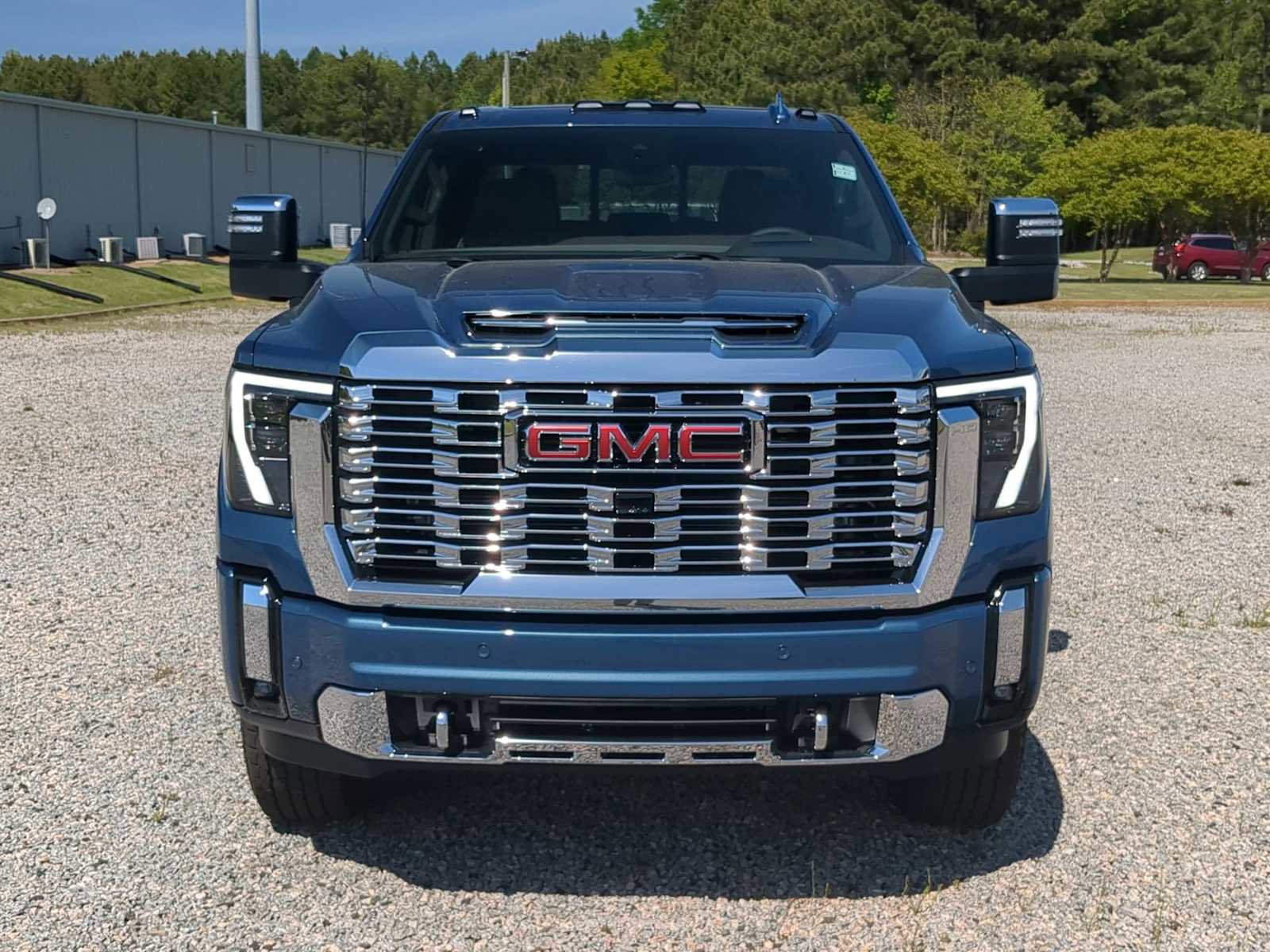 New 2026 GMC Sierra 2500 Denali w/ Denali Reserve Package AWD/4WD image 3
