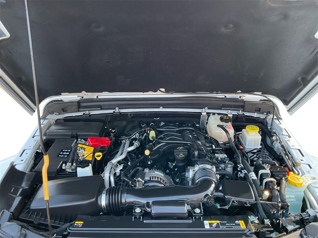 Used 2022 Jeep Gladiator Willys image 14