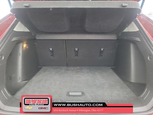 Used 2025 Chevrolet Trax LT FWD image 8