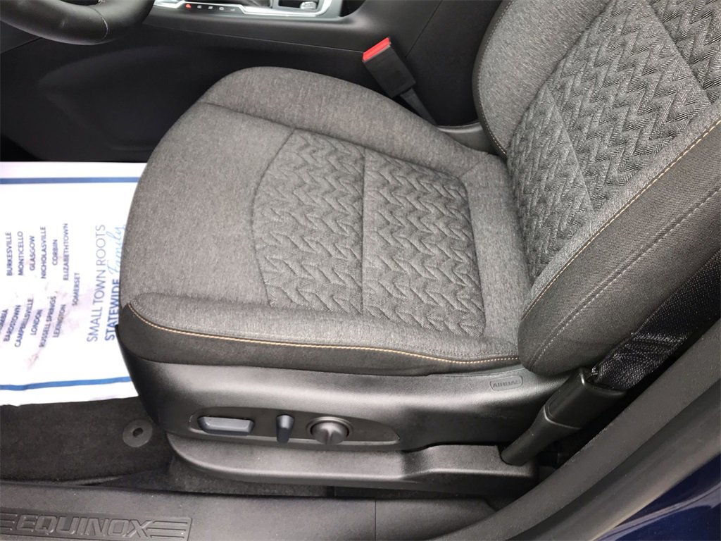 Used 2023 Chevrolet Equinox LT image 12