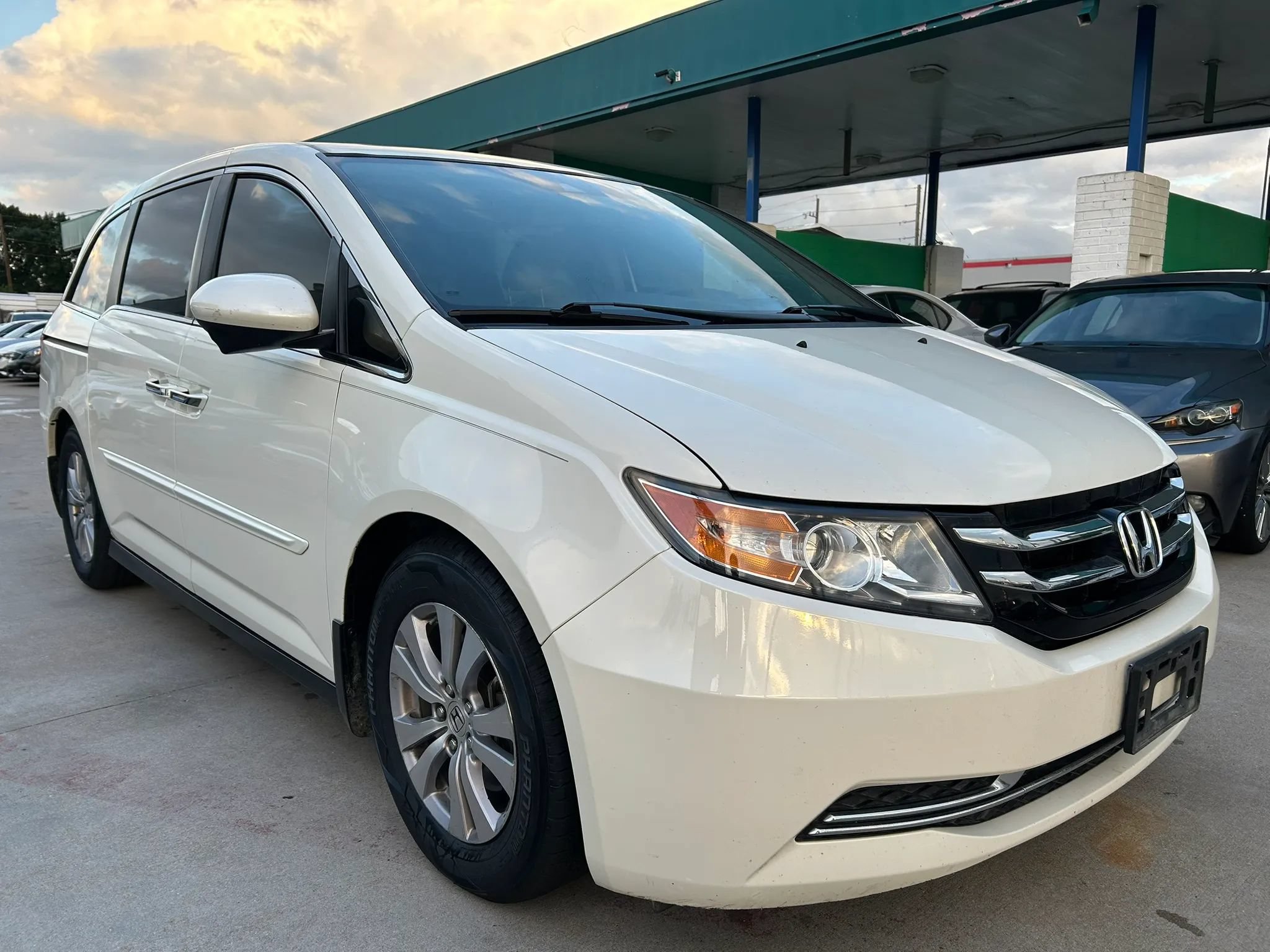 Used 2017 Honda Odyssey EX-L image 7