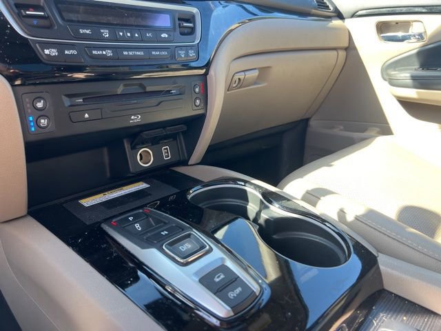 Used 2021 Honda Pilot Elite image 19