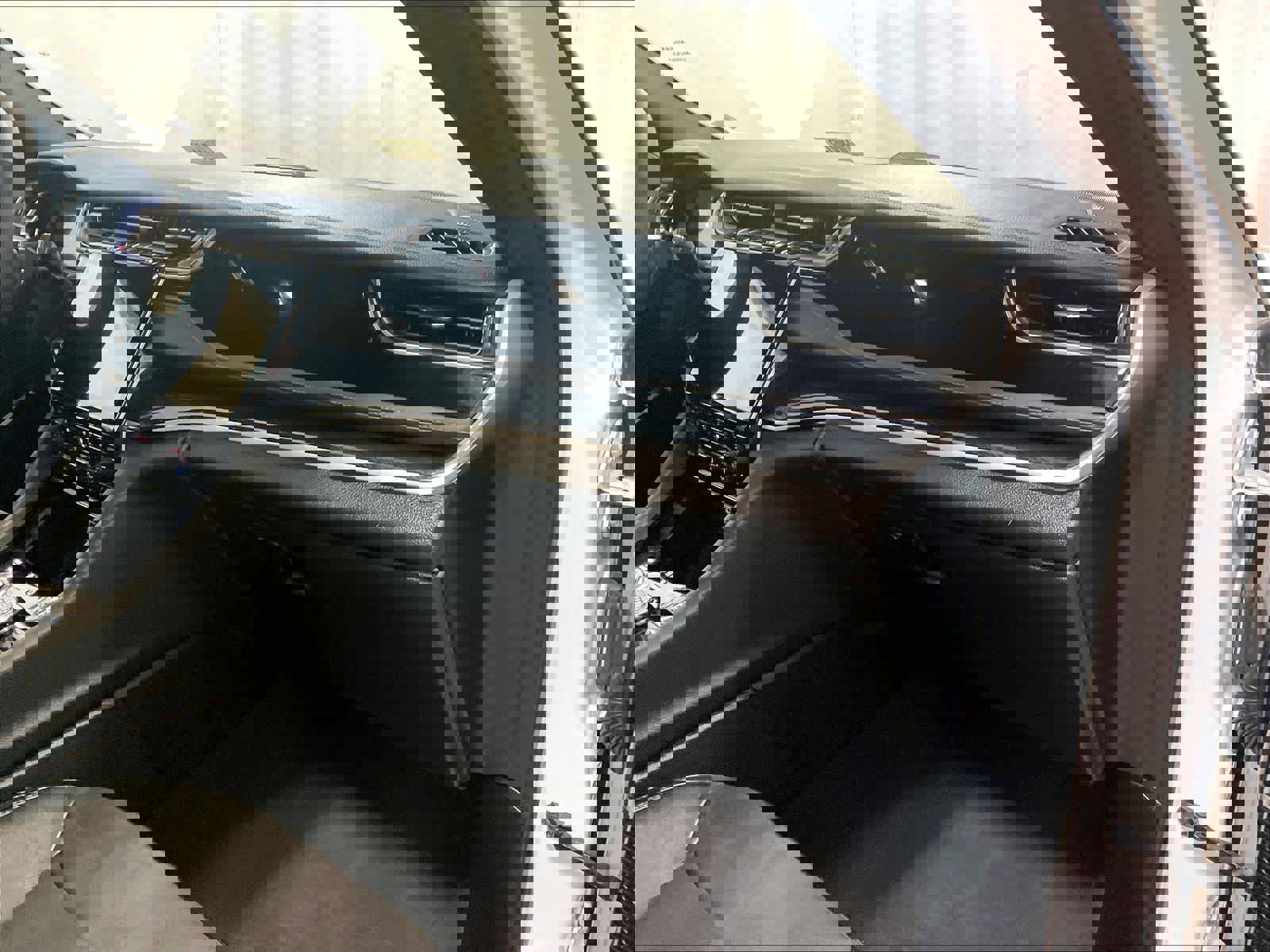 Used 2023 Jeep Grand Cherokee Trailhawk w/ Advanced Protech Group II image 13