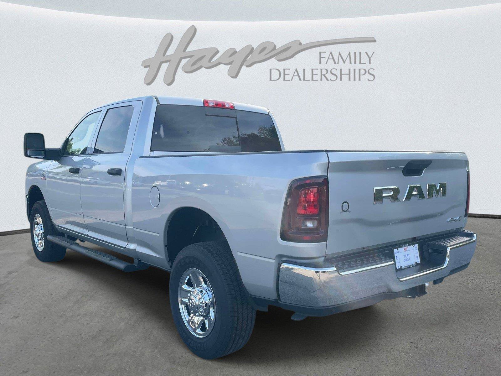 New 2026 RAM 2500 Tradesman AWD/4WD image 5