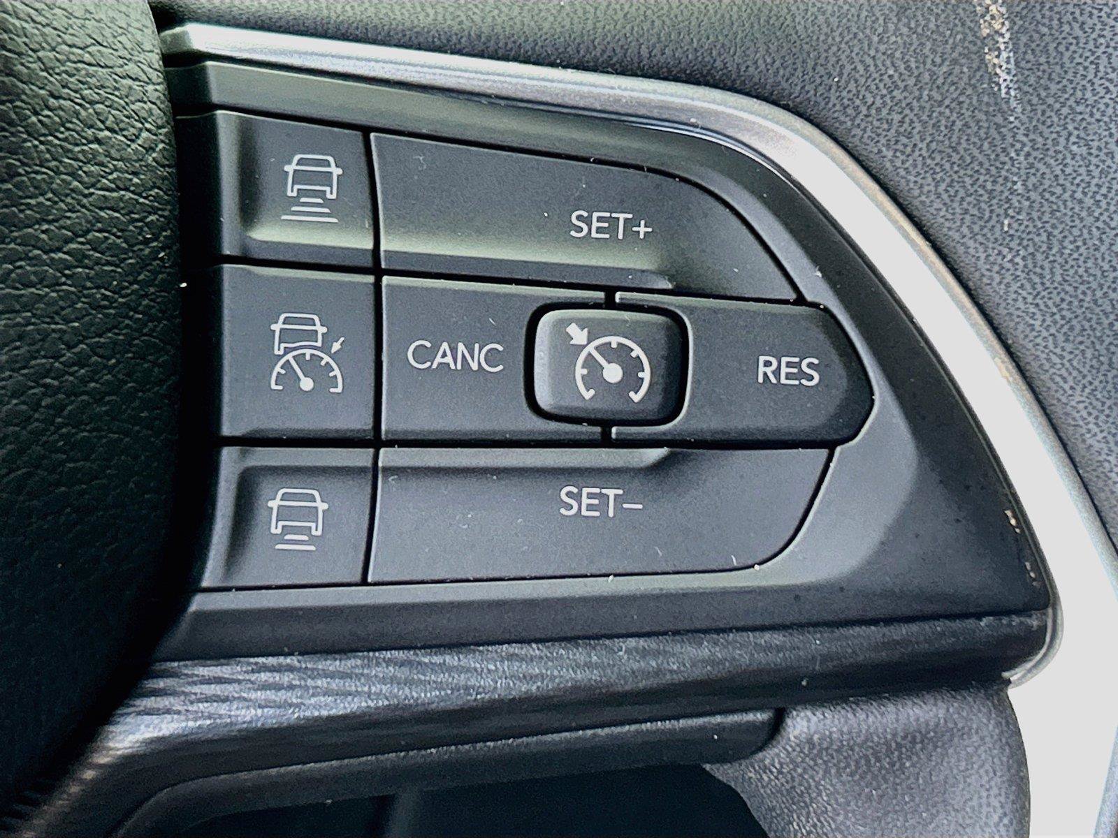 Used 2023 Jeep Grand Cherokee Altitude AWD/4WD image 38