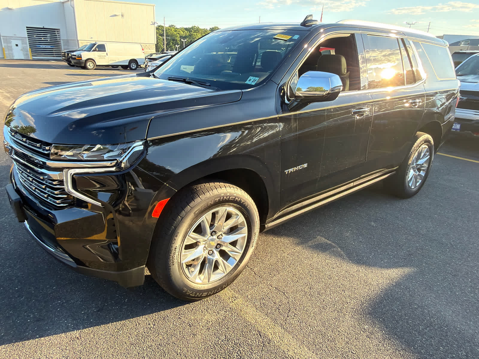 Certified 2022 Chevrolet Tahoe Premier AWD/4WD image 10