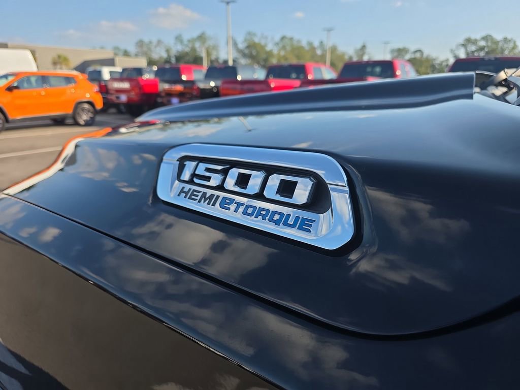 Used 2021 RAM 1500 Laramie image 8