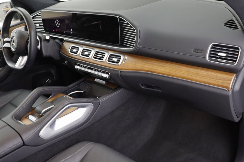 Used 2025 Mercedes-Benz GLS 450 4MATIC image 21