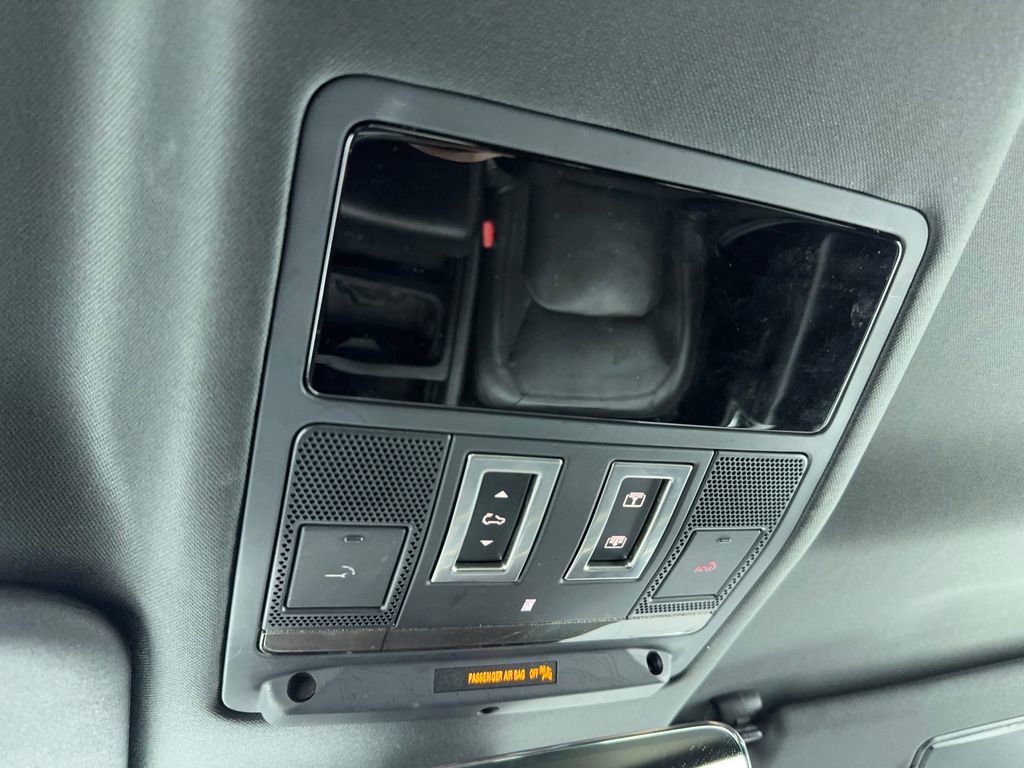 Used 2024 Land Rover Defender 110 S image 35