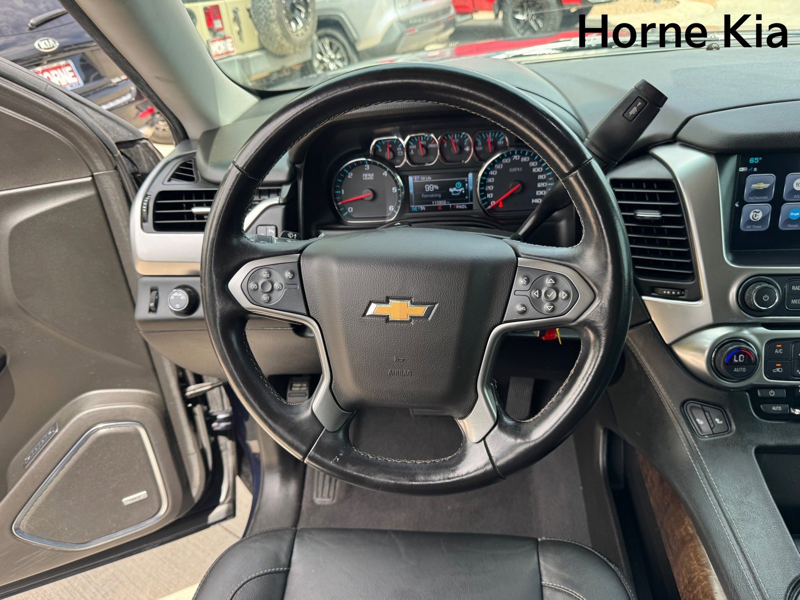 Used 2019 Chevrolet Tahoe LT image 16