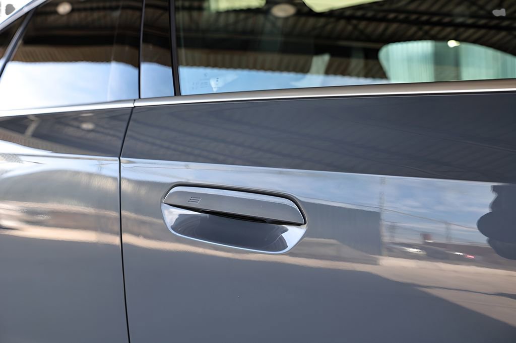 Used 2023 BMW X1 xDrive28i w/ Convenience Package image 12