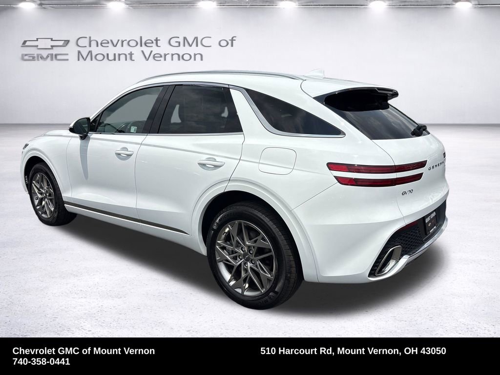 Used 2025 Genesis GV70 2.5T AWD/4WD image 3