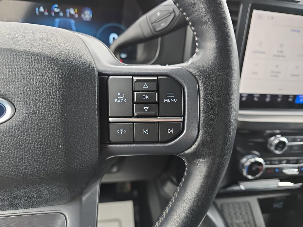 Used 2023 Ford F250 Lariat w/ Tow Technology Package image 21