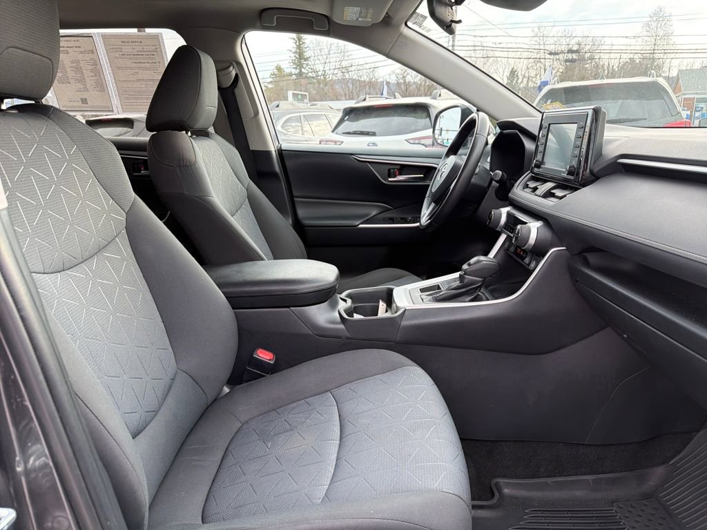 Used 2020 Toyota RAV4 XLE w/ Convenience Package AWD/4WD image 37