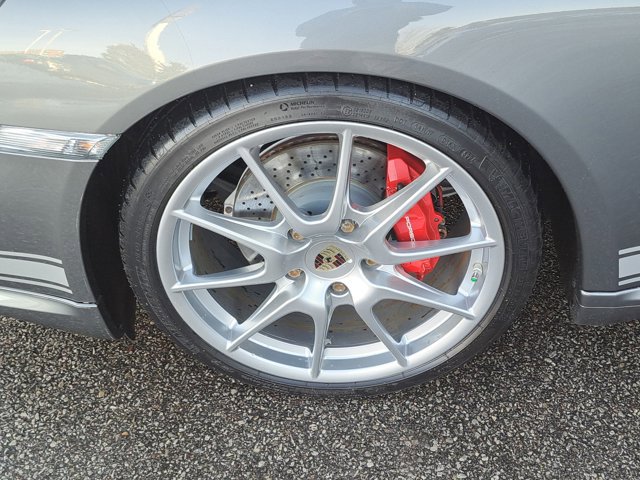 Used 2012 Porsche Cayman R image 11