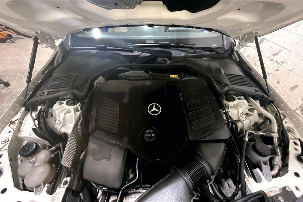 Used 2022 Mercedes-Benz C 300 4MATIC Sedan image 29