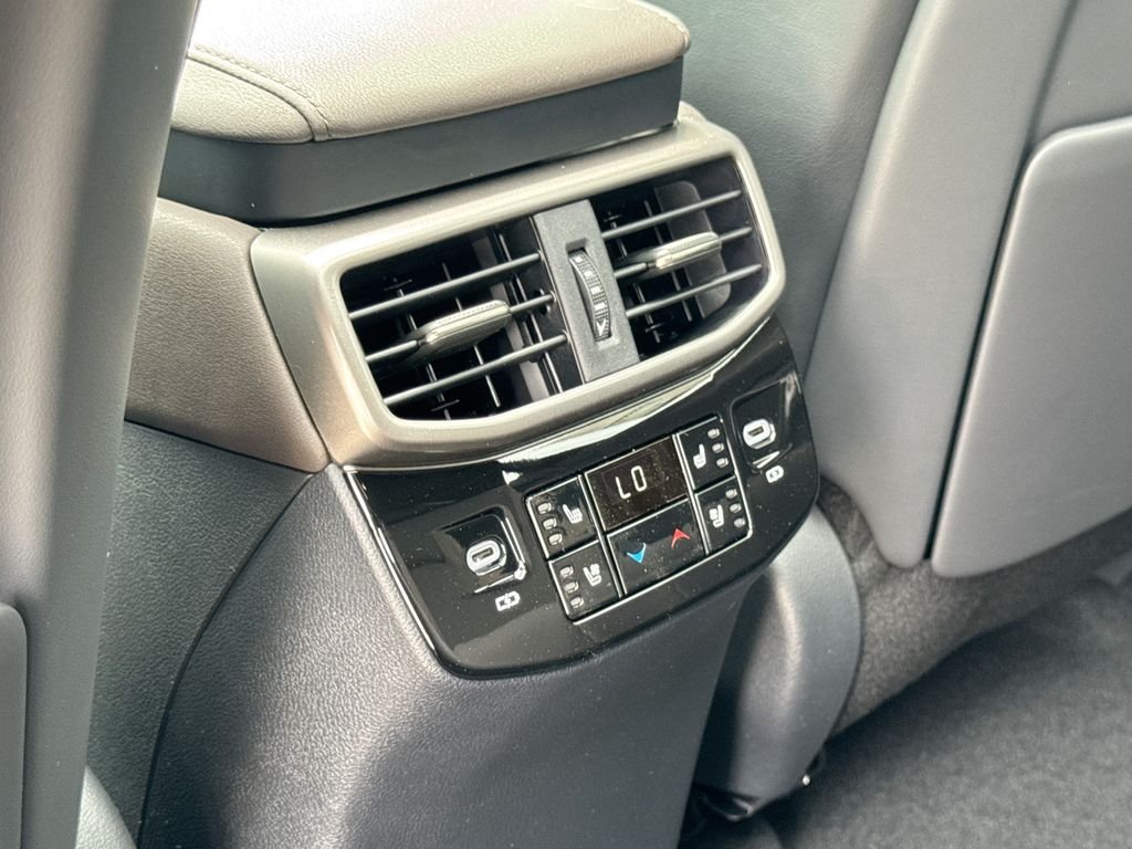 New 2026 Lexus RX 350 AWD image 33