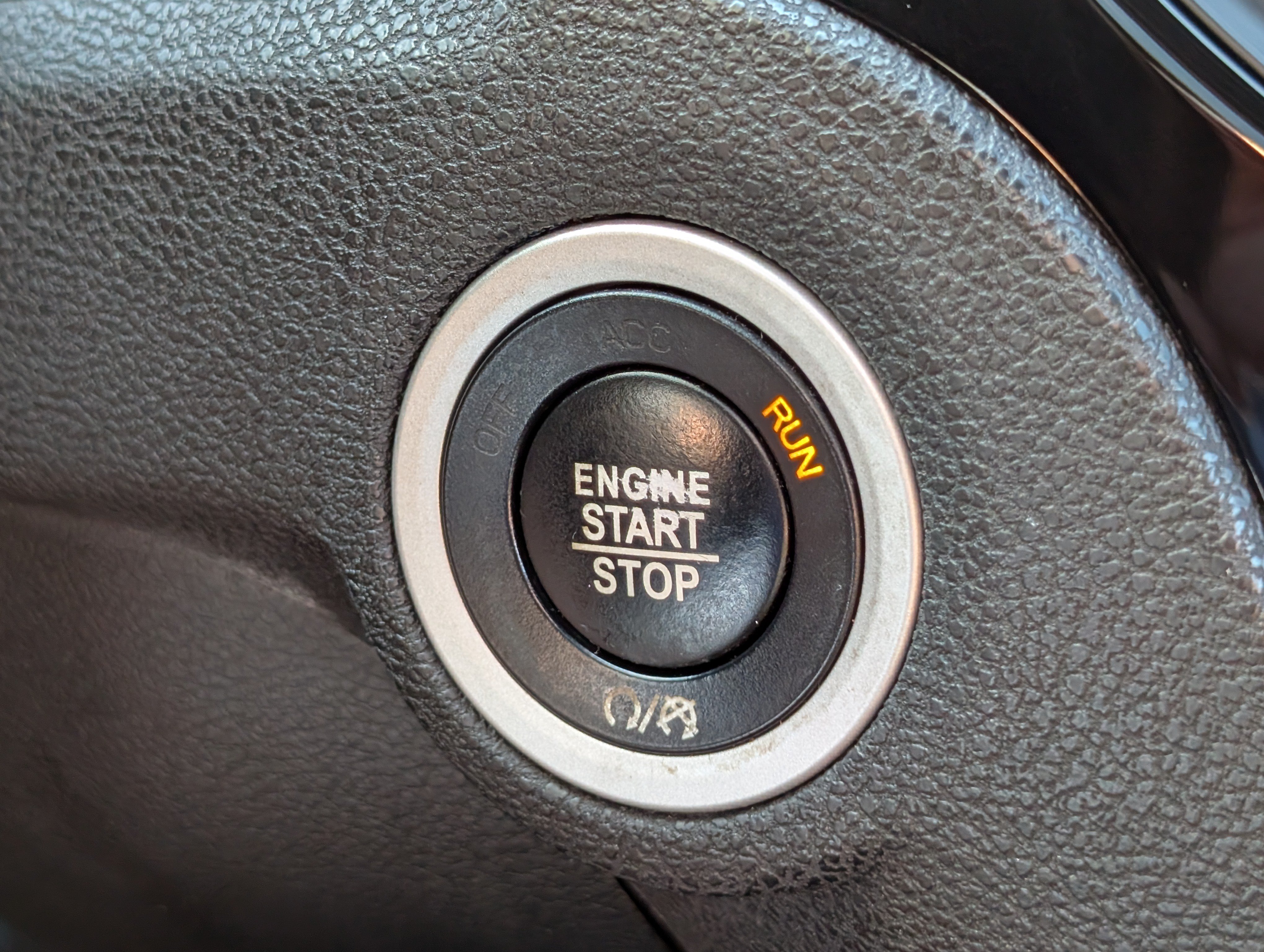 Used 2017 Chrysler 300 S w/ Safetytec Plus Group AWD/4WD image 29