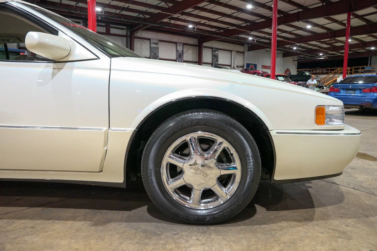 Used 1996 Cadillac Seville STS FWD image 11