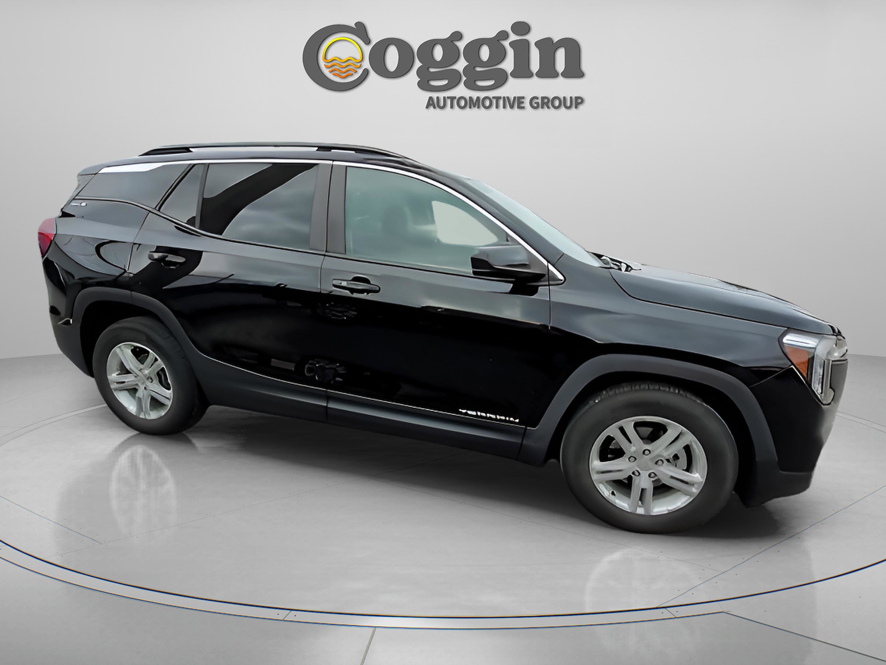 Used 2022 GMC Terrain SLE w/ Driver Convenience Package image 15