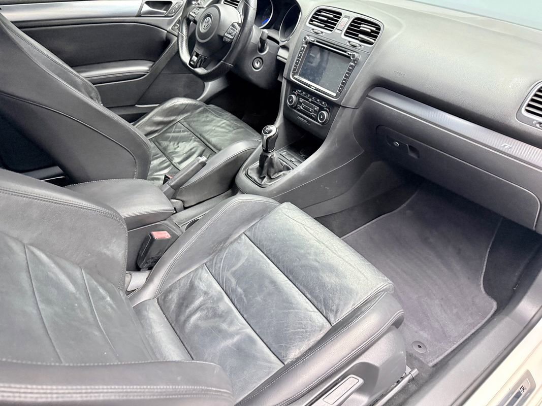 Used 2012 Volkswagen Golf R 2-Door image 12