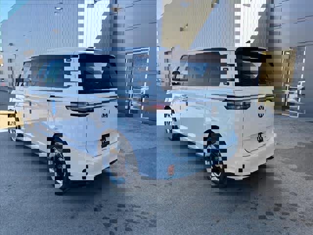 New 2025 Volkswagen ID. Buzz Pro S image 20