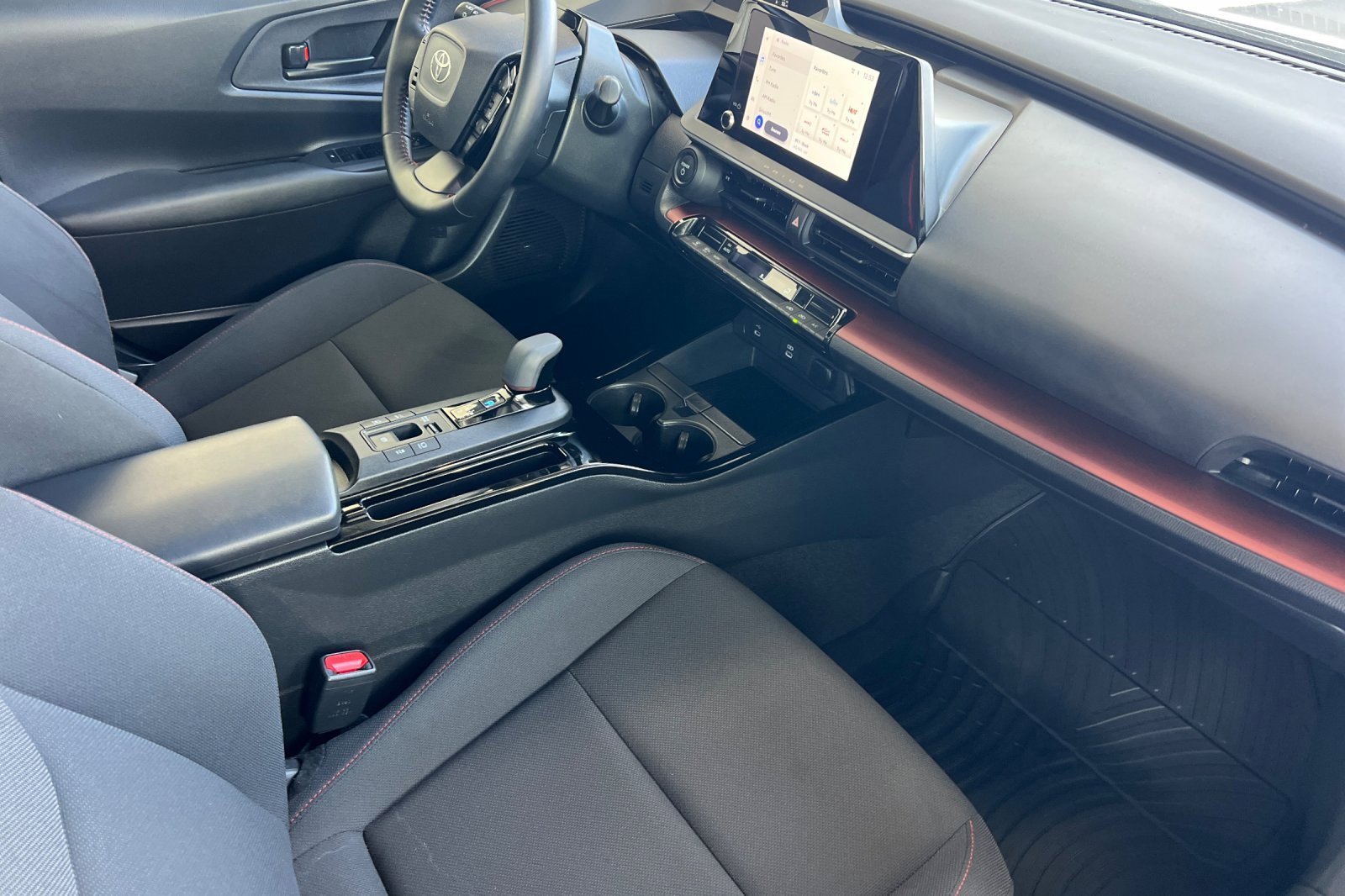 Certified 2024 Toyota Prius Prime SE image 13