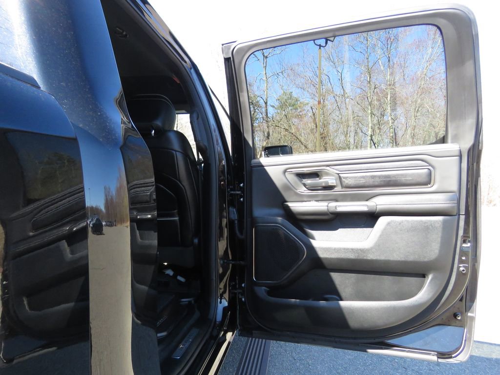 Used 2021 RAM 1500 Limited w/ Off Road Group AWD/4WD image 15