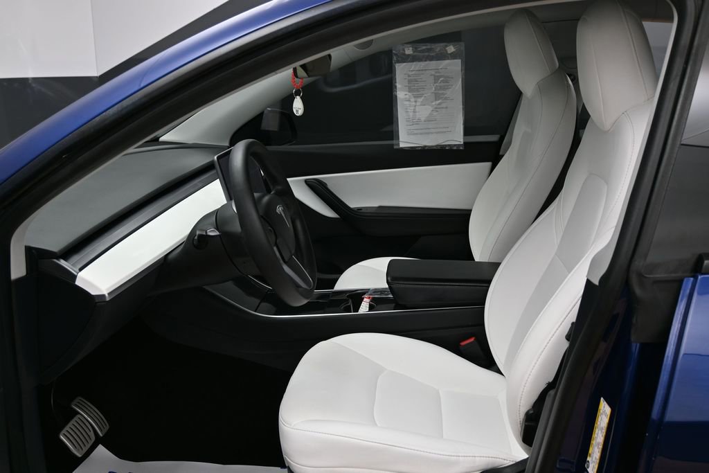 Used 2020 Tesla Model Y Performance image 17