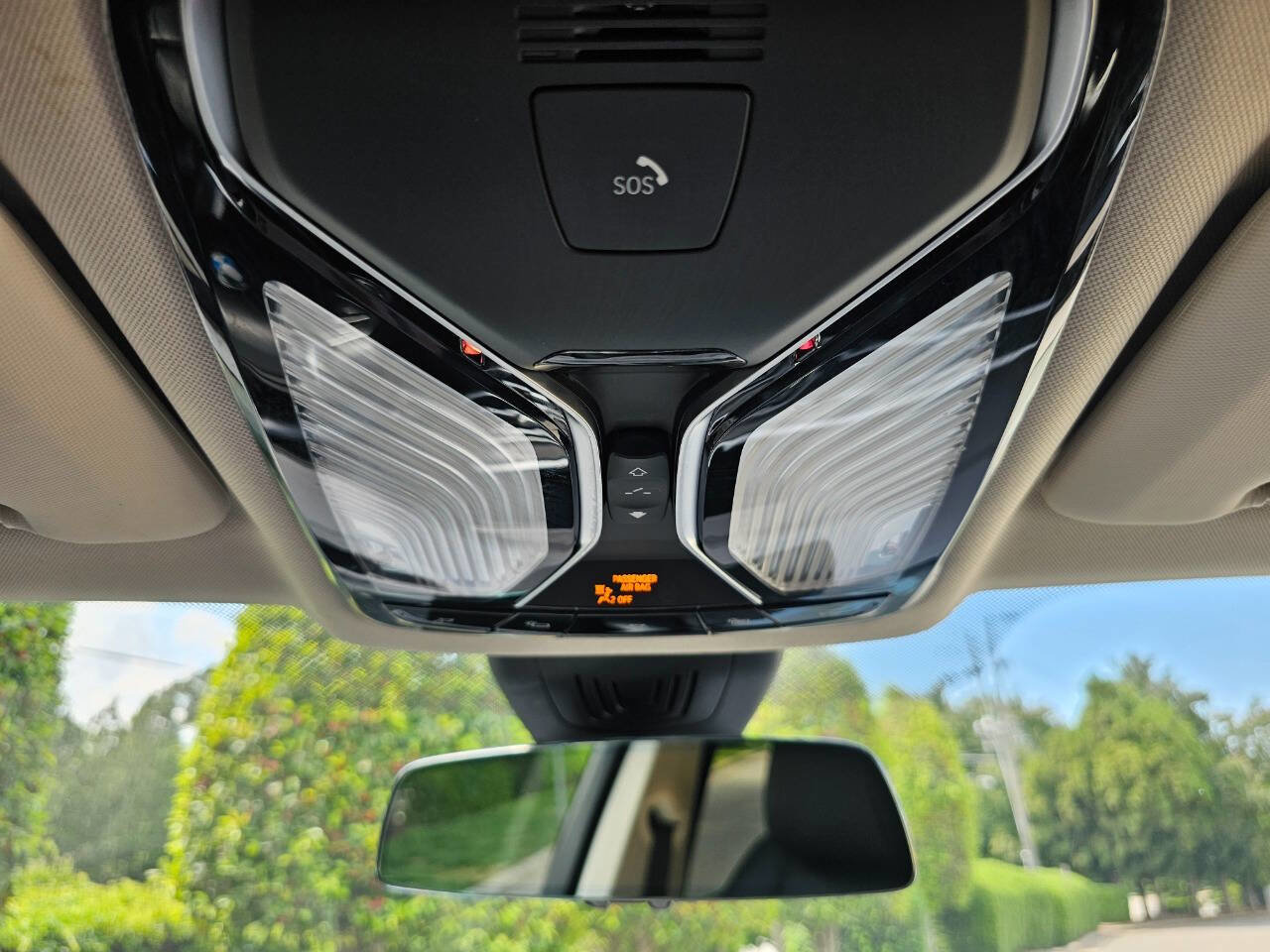 Used 2021 BMW X7 xDrive40i w/ Premium Package image 29