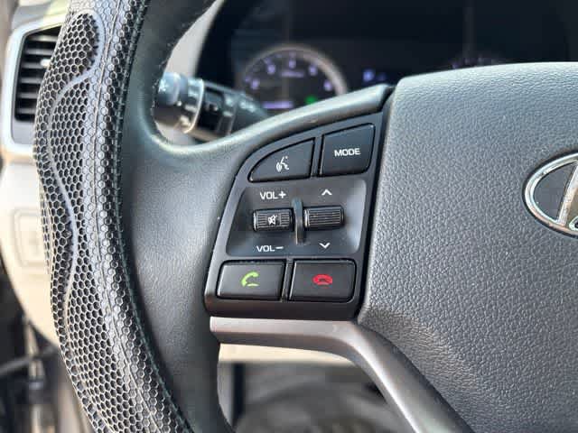 Used 2018 Hyundai Tucson Sport w/ Cargo Package FWD image 11