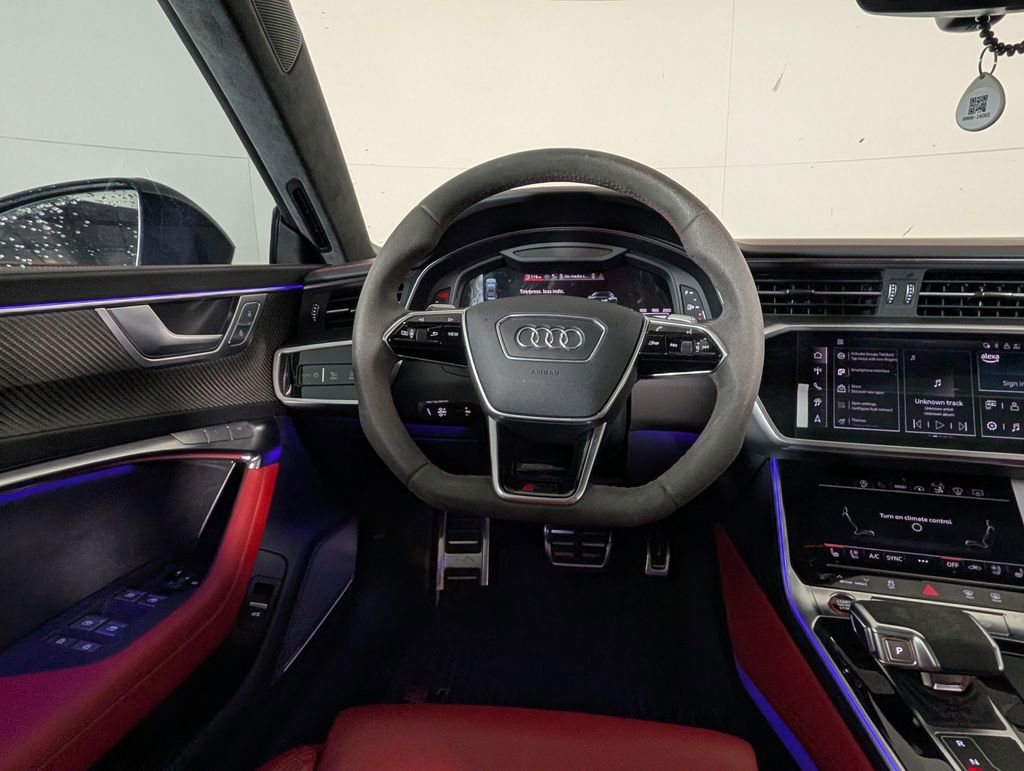 Used 2024 Audi RS 7 Performance image 21